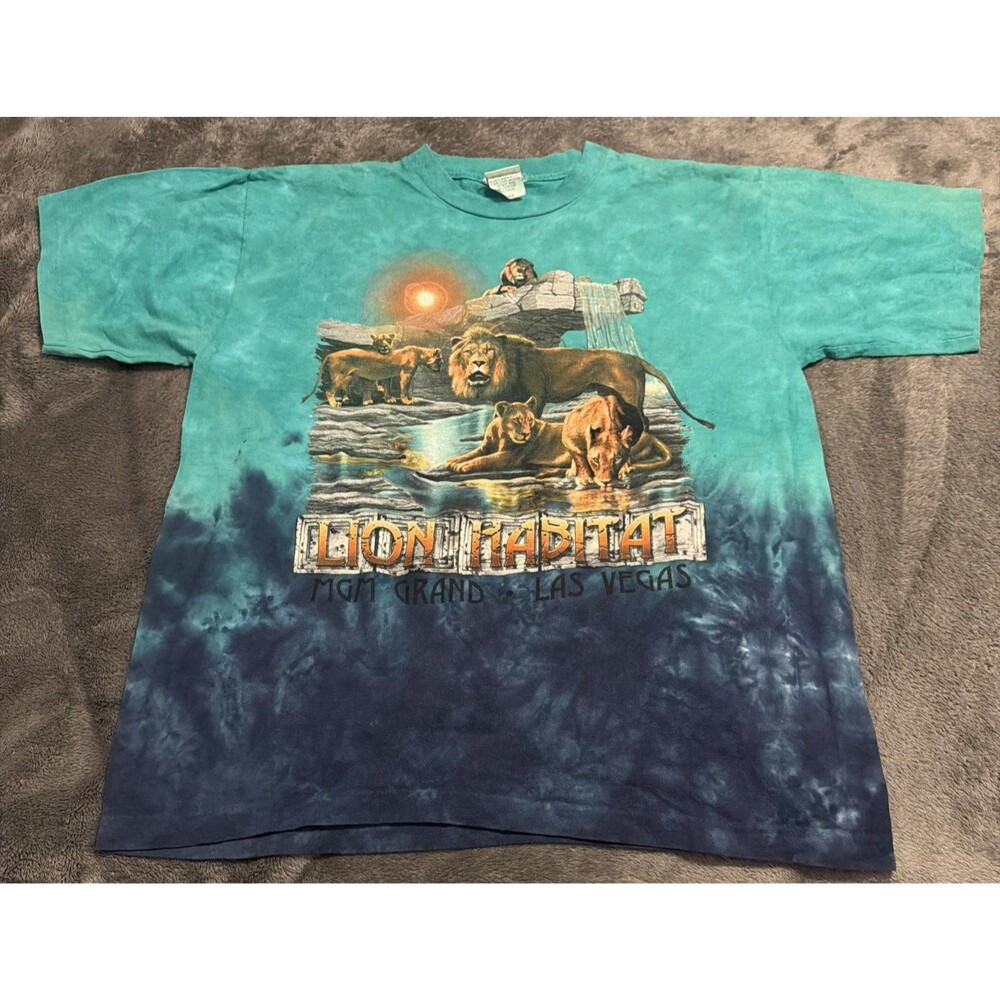 LARGE MGM Grand Lion Habitat T-Shirt Las Vegas Tie Dye Texture Illustration